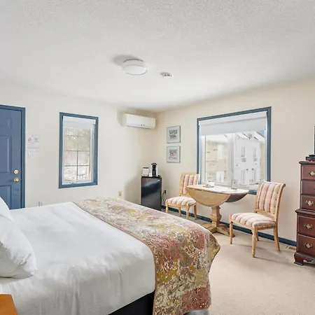 Strathmere Country Retreat Ottawa