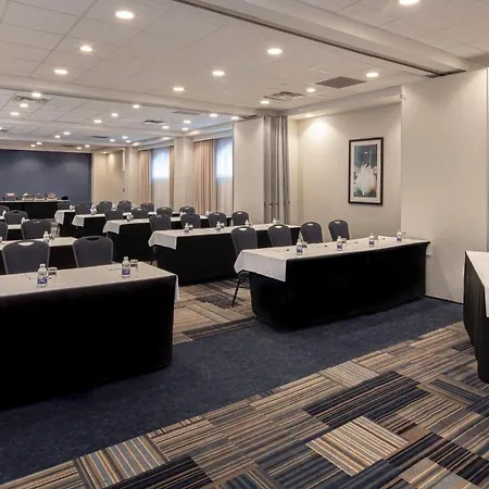 Hotel East By Ihg 4*
