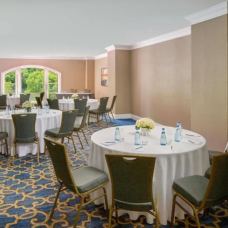 Fairmont Chateau Laurier Hotel Ottawa