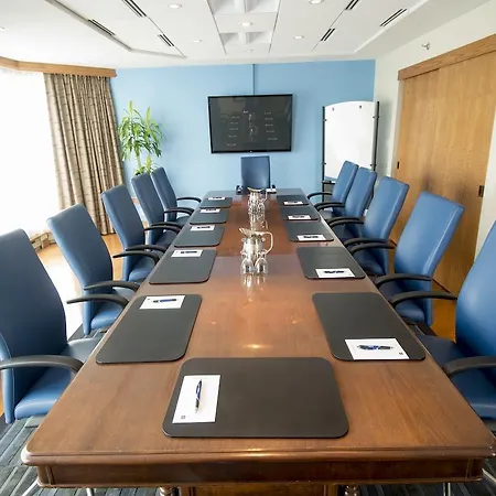 Minto Suite Hotel