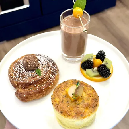 The Century House Bed & Breakfast 3*