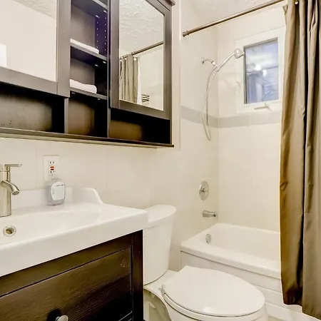 Jstlikehome - * Ottawa