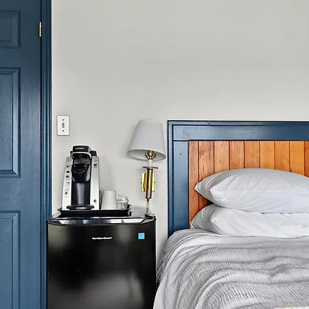 Loyly Hotel Ottawa
