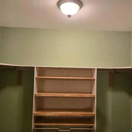 Hostel Bahari Breeze Ottawa