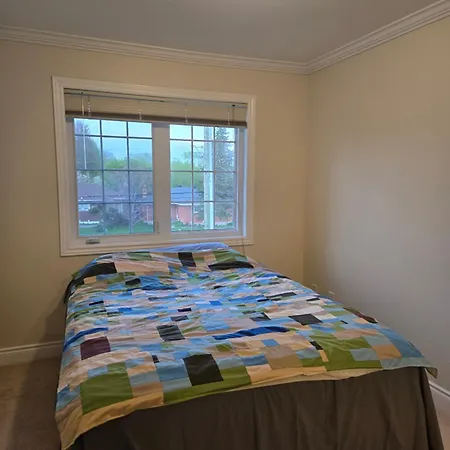 Hostel Bahari Breeze Ottawa