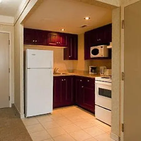 Hotel & Ottawa-downtown
