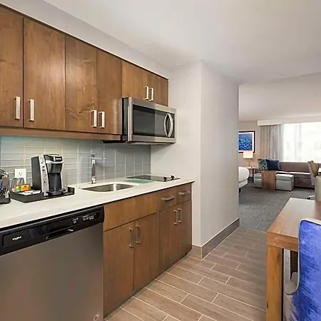 Hotel Homewood By Hilton Downtown 3*