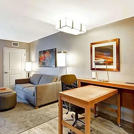 Hotel Homewood By Hilton Kanata