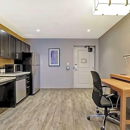 Homewood By Hilton Kanata Hotel
