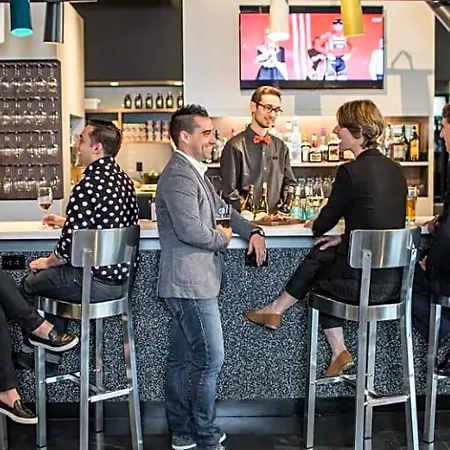 Alt Downtown Hotel 3*