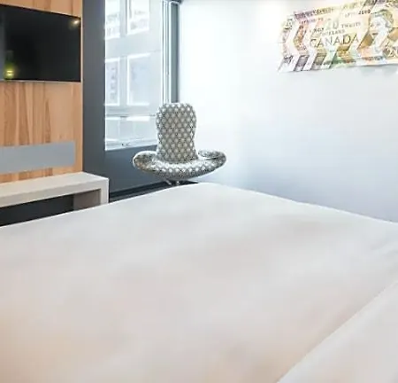 Alt Downtown Hotel