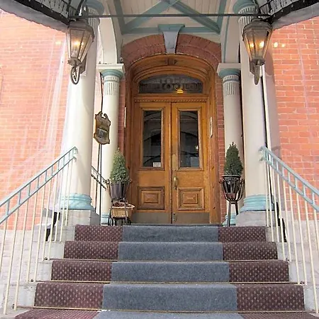Mcgee's Bed & Breakfast Ottawa