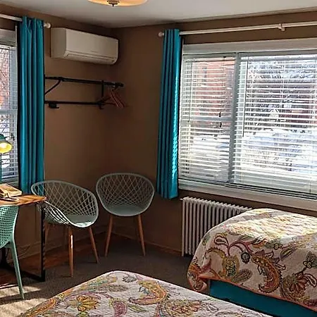 Bed & Breakfast Mcgee's 3*