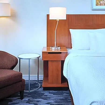 Fairfield & By Marriott Kanata 3* Ottawa