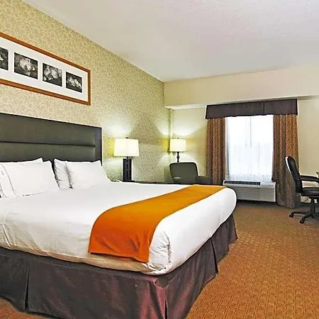 Express & Airport By Ihg Hotel Ottawa