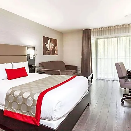 Ramada By Wyndham On The Rideau Hotel Ottawa