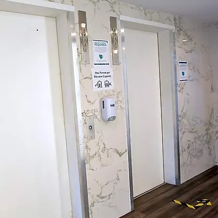 Days By Wyndham West Ottawa