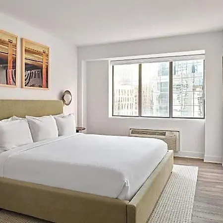 Hotel Capital Hill & 3*