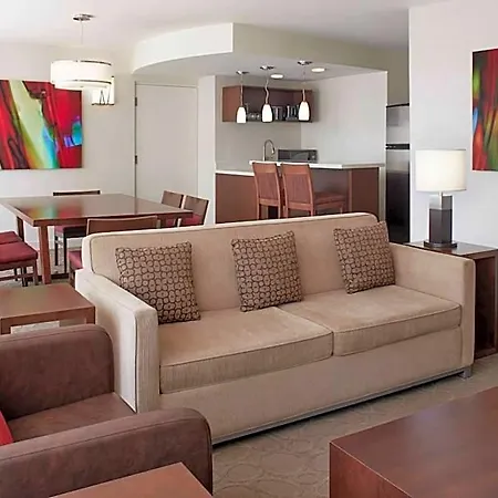 Delta By Marriott Centre Hotel Ottawa