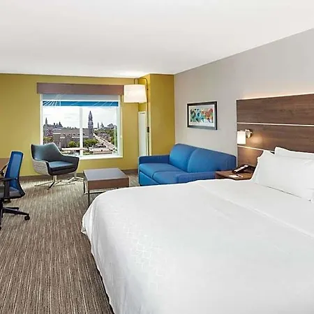 Express & Downtown East By Ihg 3*