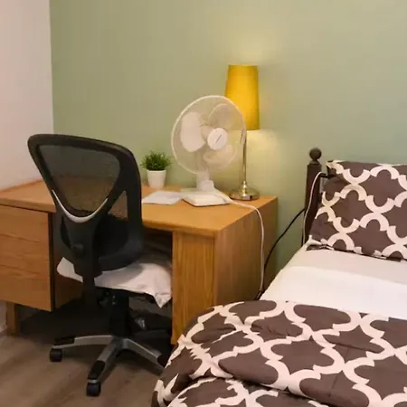 Homestay Private 200 Meters To Ottawau