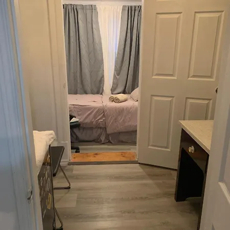 Homestay Private 200 Meters To Ottawau Ottawa