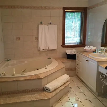 Country View Manor 3* Ottawa