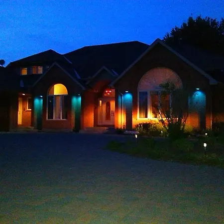 Country View Manor Guest house 3*