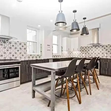 Spacious Location To Explore Ottawa