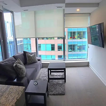 Apartment Executive With Parking Dt