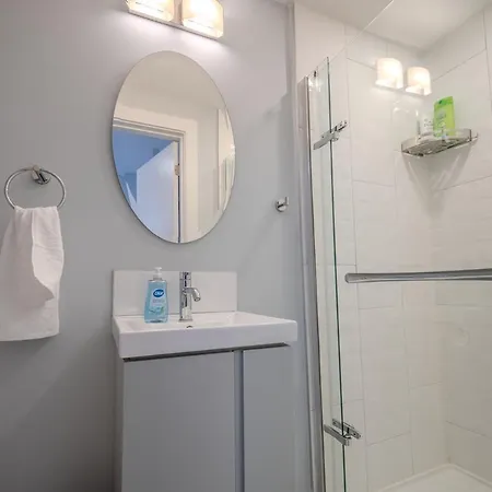 Apartment Cozy Downtown 5 Min To U Of