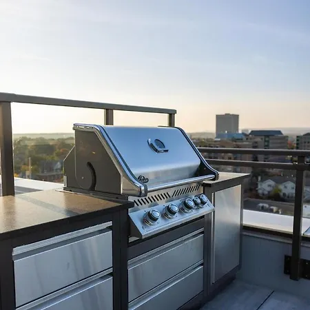 Apartment In The Heart Of Westboro Ottawa