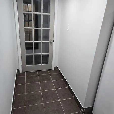 Peaceful Escape Apartment *