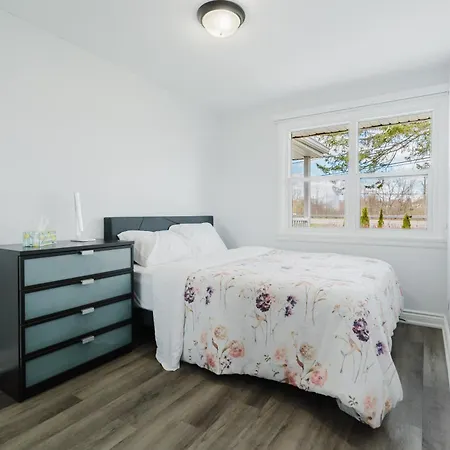 Beautiful Single Family In Ottawa
