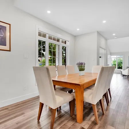 Executive House Close To Hospital Campus And Cheo