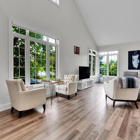 Villa Executive House Close To Hospital Campus And Cheo Ottawa