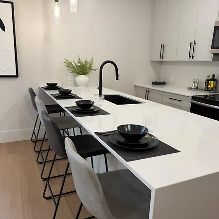 Apartment Westboro Hideaway *