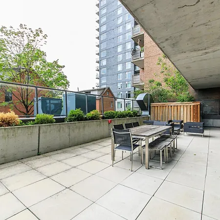 Furnished Short Term Sept 8 To Sept 30 Vancouver 2 Bedrooms 1 Bath Apartment *