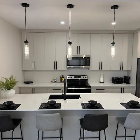 Apartment Westboro Hideaway