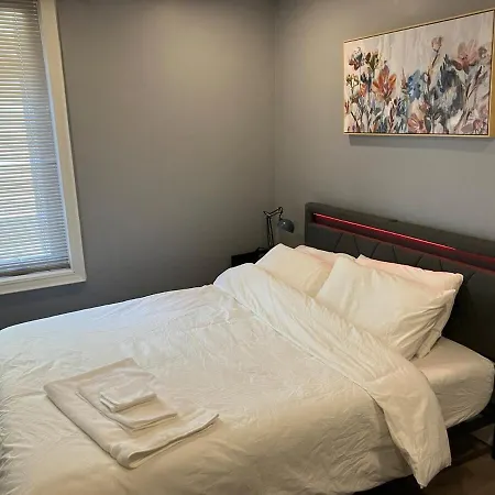 Ideal Monthly Entire Unit 2 Bd 1bh Free Parking Lowertown *