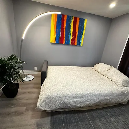 Apartment Ideal Monthly Entire Unit 2 Bd 1bh Free Parking Lowertown Ottawa