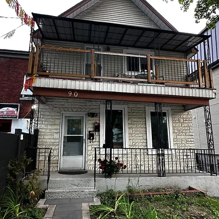 Ideal Monthly Entire Unit 2 Bd 1bh Free Parking Lowertown Apartment