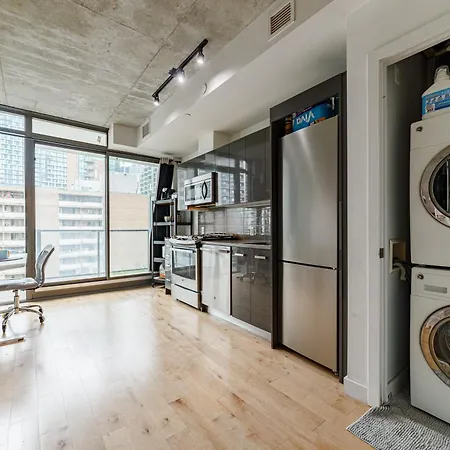 Apartment Furnished Short Term Sept 8 To Sept 30 Vancouver 2 Bedrooms 1 Bath *