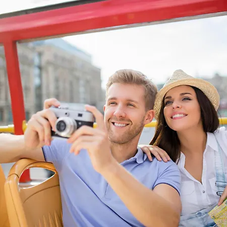 East By Ihg Ottawa