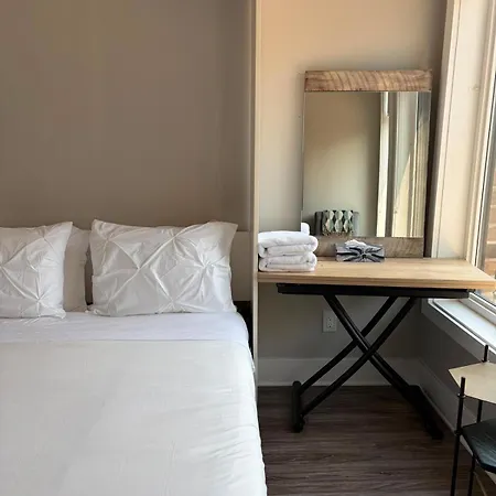 Modern 1br In Beechwood Village