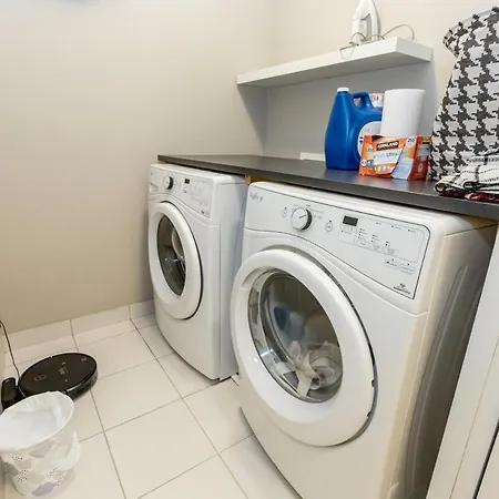 4br Family With Free Parking * Ottawa