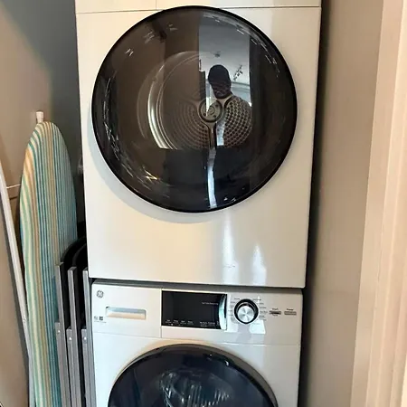 Modern 1br In Beechwood Village Apartment