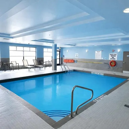 Express & West - Nepean By Ihg 2*