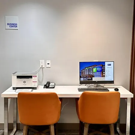 Express & West - Nepean By Ihg Ottawa