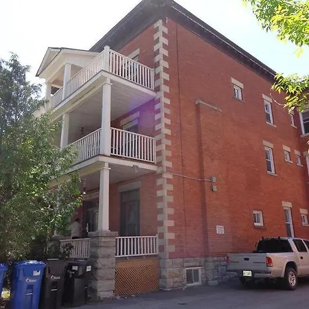 Apartment Adib - 362 Friel St, Unit 1 *
